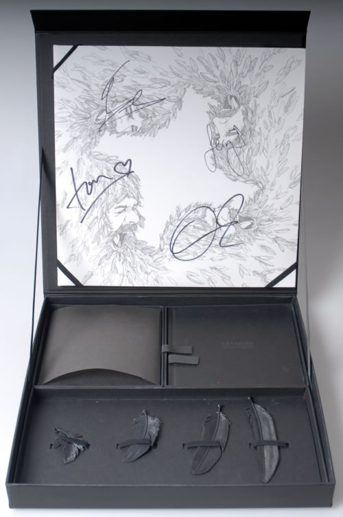 Kasabian Velociraptor!: Super Deluxe Edition UK Vinyl Box Set (591128)